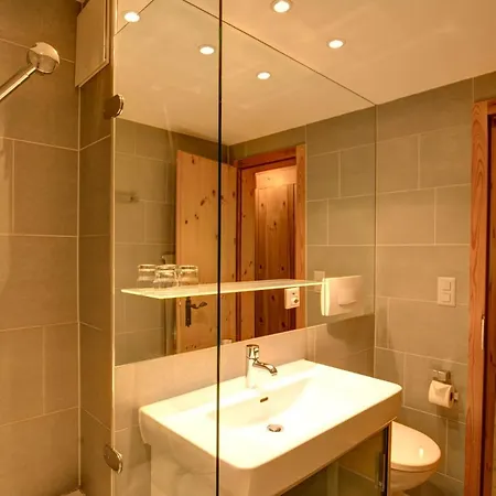 Apartment Chesa Munteratsch 2-zimmerwohnung 101 Typ E *