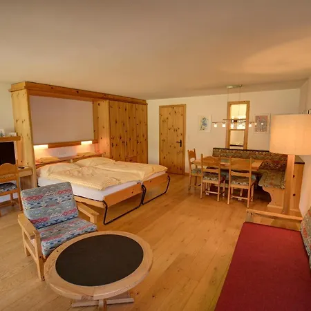 Chesa Munteratsch 2-zimmerwohnung 101 Typ E Apartment