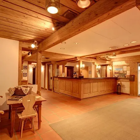 Apartment Chesa Munteratsch 2-zimmerwohnung 101 Typ E *