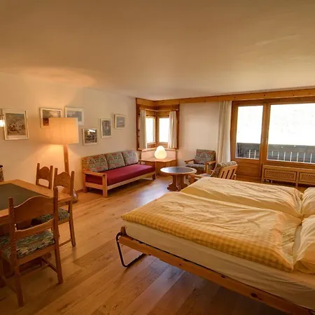 Apartment Chesa Munteratsch 2-zimmerwohnung 101 Typ E